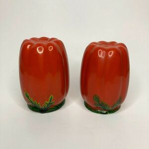 Vintage Maruhon Ware Tomato Tall Salt Pepper Shaker hand painted Occupied Japan